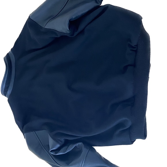 Canada sportswear leather bomber jacket - Picture 3 of 3